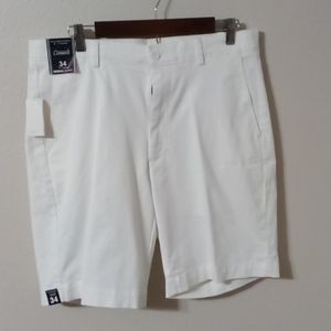 Roundtree & Yorke shorts